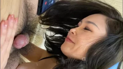 [原创]约炮的时候还要和其他炮友电聊